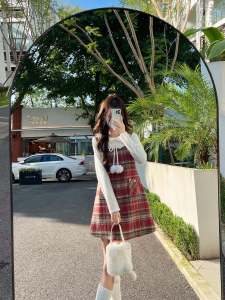 Original Huazhi Deer Madeline Girl Dress Plaid Woolen Skirt Loose Retro Winter French Princess Style Short Doll Dress
