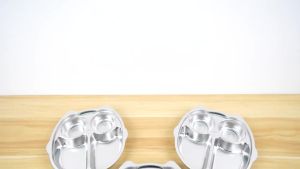 Stainless Steel Divided Lunch Box Food Container For Kid Cute Dinner Plate School Canteen Fast Food Lunch Box Kitchen Tableware