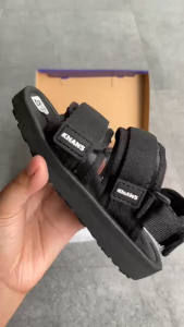 KHANS Kids - Sandal Gunung Anak - Messi Black - Handmade dengan Material Terbaik, Nyaman dan Cocok untuk Aktivitas Anak