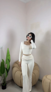 MOOTA Lunarhea Baju Setelan Olahraga Lengan Panjang Wanita Stylish Nyaman untuk Yoga Pilates & Gym Workout - 076