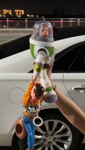 Đồ Chơi Buzz Lightyear Woody Buzz Lightyear Cứu hộ Woody Trang trí mái ô tô Búp bê phía sau ô tô Búp bê ngộ nghĩnh