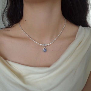 New 2025 Womens Pearl Necklace Silver Fragments Luxury Sweater Chain Fashion Jewelry Original Design Alloy round Bead Chain