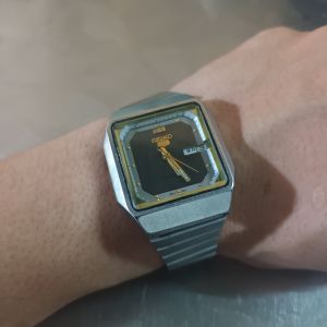 Đồng hồ Seiko 5 chém cạnh cổ mặt xám khói miyota automatic