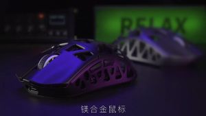 Attack Shark R3 Wireless Magnesium Alloy Gaming Mouse 46g Super Light PAW3395 8000Hz Polling Rate Tri-mode Bluetooth