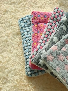 Pet Warm Soft Blanket Pet Mats Bed For Cat Dog Animal