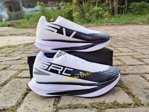 Sepatu Olahraga Wanita Specs Flybird Sv Src Sub 1 / Sepatu Zumba-Gym-Marathon-Lari Women Outdoor