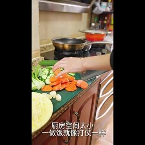 Multifunctional Kitchen Storage Rack