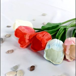 Tanaman Hias Bunga Tangkai Tulip Plastik Artificial Dekorasi Vas Ruangan Rumah Termurah COD PBP185