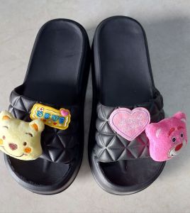 DÉP BÁNH MÌ độn đế 5 cm sticker gấu dâu cute đúc nguyên khối siêu êm nhẹ