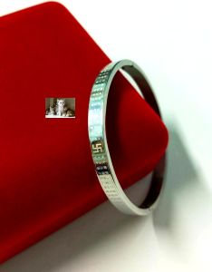 กำไลแห่งความโชคดี กำไลแฟชั่น กำไลทรงกลม