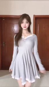 มินิเดรสแขนยาวลูกไม้ กระโปรงทรงเอ ผ้า Rib กระดุมจริง เข้ารูป คอปาด สไตล์ คุณหนู ลุคคาเฟ่ #9400