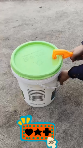 [Ready Stock] Plastic Gallon Bucket Pai Paint Can Lid Opener Bucket Pail Opener-COZII