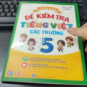 Sách - Tuyển chọn ĐKT - Tiếng Việt 5 các trường (Qbooks)