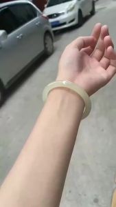 Vòng Tay Thủy Tinh Tròn Kiểu Quý Phi Cổ Điển Trang Sức Thời Trang Nữ Chất Liệu Dày Chống Xước Kiểu Dáng Cổ Điển Phụ Kiện Vintage.