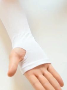 Arm Sleeve UV Protection Sleeves Ice Silk Hand Sock Sunscreen Long Gloves Sun Protection Sleeve
