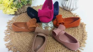 Sepatu Anak Perempuan Flat Shoes 1 2 3 4 Tahun Thn Hitam Pink - B50