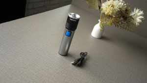 Senter LED Ultraviolet UV Portable Stain Hunting Detector 395nm