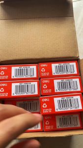 Bấm ghim mini Deli H399 00 25mm - bấm được 12 tờ giấy