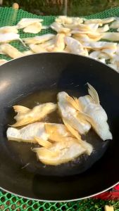 Khô Ức Cá Dứa Trắng Béo Mỡ Nhiều Tự Nhiên Tặng Kèm Sốt Mắm Tắc Chua Ngọt Chấm Hải Sản- VỰA KHÔ NÀNG TIÊN