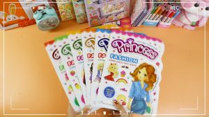 Sách - Dán Hình Thông Minh: Princess Fashion Công Chúa Thời Trang (Cho bé 3-8 tuổi) -NDbooks