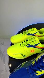 Sepatu Badminton Olahraga Bulutangkis Rs Pria Dewasa Anti Licin Berdecit