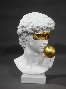 รูปปั้นเดวิดสร้างสรรค์รูปปั้นปูนปลาสเตอร์ของตั้งโชว์ตู้ไวน์ของตกแต่งบ้านศิลปะนอร์ดิกห้องนั่งเล่นทางเข้าห้องตัวอย่างตกแต่ง