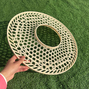 หมวกกันน็อคแบบถักจากไผ่สีดำสำหรับการแสดง Danse แฟชั่นฤดูใบไม้ผลิและฤดูร้อน หมวกกันน็อคแบบสวมสำหรับผู้ใหญ่ หมวกทรงกลมสำหรับการแสดง