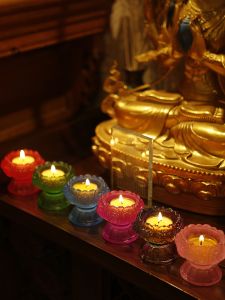 HENANSHENGZHONG | Tibetan Buddhist Eight Auspicious Symbols Imitation Lapis Lazuli Lotus Candle Holder