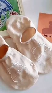 Boat Socks Female Shallow Mouth Bear Cute Japanese Cartoon Socks Spring And Summer Thin Socks Black Skin Tone White
