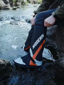 Cover Sepatu Hujan XTREXS Premium – Waterproof & Anti Licin