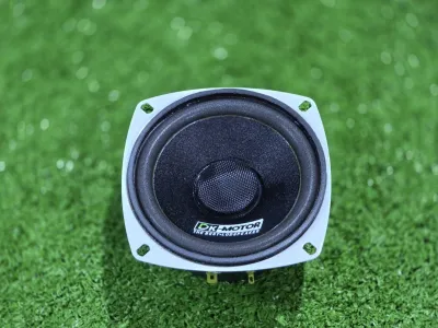 ดอก4นิ้ว DK- MOTOR โครงขาว รุ่น(484-70) ลำโพง ดอกกลาง 8Ω 40w กลาง 4นิ้ว เสียงกลาง4นิ้ว ดอก4นิ้ว กลาง ลำโพง4นิ้ว