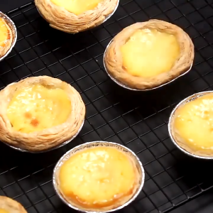 【100pcs】 Disposable Aluminum Foil Egg Tart Molds Heat Evenly  Health No Odor Round Egg Tart Molds Baking Dessert Mold
