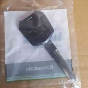ลูกกุญแจKAWASAKI KSR110NEWZ250300ของแท้(27008-0053)