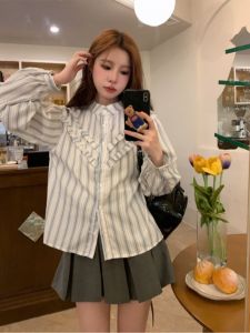 เสื้อเชิ้ตผู้หญิงแขนยาวหลวมๆ สไตล์ลำลอง ลายทางสีน้ำเงิน ทรงเข้ารูป ทรงพอดีตัว คอกลม เสื้อคลุมกันหนาว