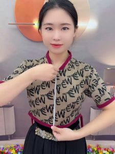 Áo Khoác Vai Nữ Thời Trang Mùa Đông Ấm Áp Bằng Vải Nhung Phong Cách Mẹ Áo Khoác Vai Bảo Vệ Vai Cổ Tay Mùa Đông Ấm Áp