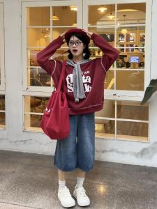 เสื้อฮู้ดคอตตอนผสมโพลีเอสเตอร์ทรงหลวมแขนยาวสไตล์ฤดูใบไม้ร่วงและฤดูหนาวสำหรับผู้หญิง สีแดง เสื้อผ้าทำงานแบบลำลอง