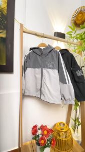 Áo gió bé trai 2 lớp 4-10 tuổi thêu số 90 và chữ hàng Quảng Châu dáng thời trang