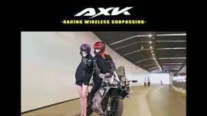 หมวกกันน็อคเต็มใบ2024 รหัส AXK557 ดีไซน์Sport และยังมาพร้อมชิวบังลมแบบ2ชั้น ตัวหมวกกันน็อคไซส์ 53-63cm