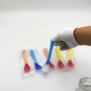 FU Sendok makan bayi silikon Sensor Panas Sendok dan Garpu Pengubah Suhu Bayi B01