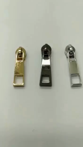 Aksesoris Tas Kepala Resleting PLASTIK No. 5 (A) VISLON Kotak / Balok (Zipper puller) - (IMPORT)