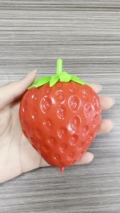 Strawberry Crunchy Stress Ball Squeeze Toy Crispy Squishy Fidget Toy Round Blocks Filled Decompression Sensory Toy Gifts