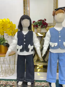 SETELAN JEANS KARAMOY 3IN1 ROMPI LEPAS ANAK PEREMPUAN USIA 3 - 12 TAHUN / SET DENIM TANGAN BRUKAT - ONESET VIRAL RAYA ANAK MODEL TERBARU