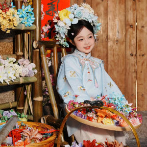 Elegant Ancient Chinese Hanfu Girls Clothing Cloud Shoulder Design Floral Hairpin Required Ideal for Childrens Festive Wear