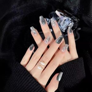 False Nails Black Knight Handmade Wearable Nail Art Short Cat Eye Black And White Elegant Feeling False Nails for Women