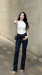 Quần Jean Nữ Ống Loe Lưng Cao Aaa Jeans