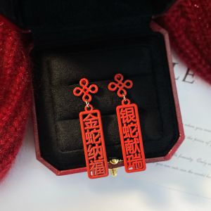 Red New Year Special Ear Cuff Womens Fashion Jewelry Elegant Atmosphere Luxury Ear Studs Earrings Alloy Plated Silver Gold