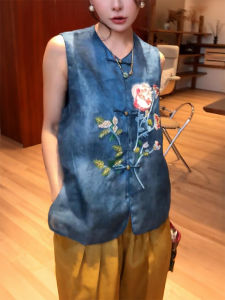 QINGNAER | Traditional Chinese Style Blue Dyeing Embroidered Sleeveless Blouse