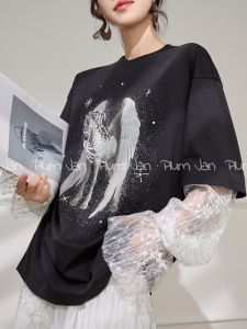PlumJan | Áo Thun Đen Dạng Giả Hai Mảnh Với Tấm Lưới Mỹ Độc Đáo Tái Sinh Elegance