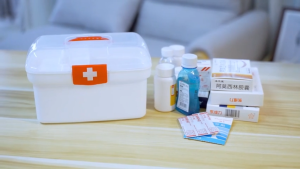 Portable Medicine Organizer Box 2-Tier First Aid Kit Box With Handle Emergency Kit Storage Container