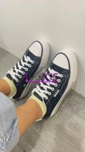 Sepatu Sport & Sneakers Canvas Wanita: Pilihan Casual Women Shoes